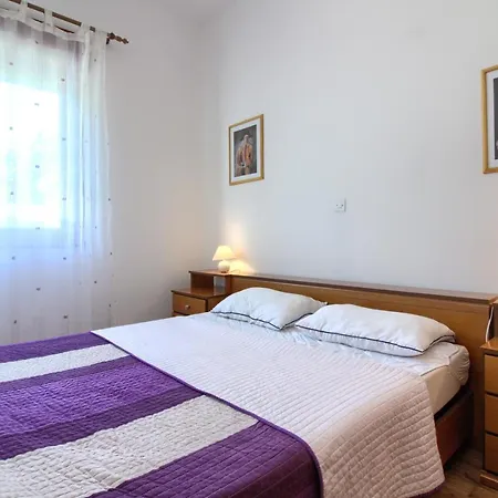 Hotell Cozy With Private Pool Near Pula Juršići
